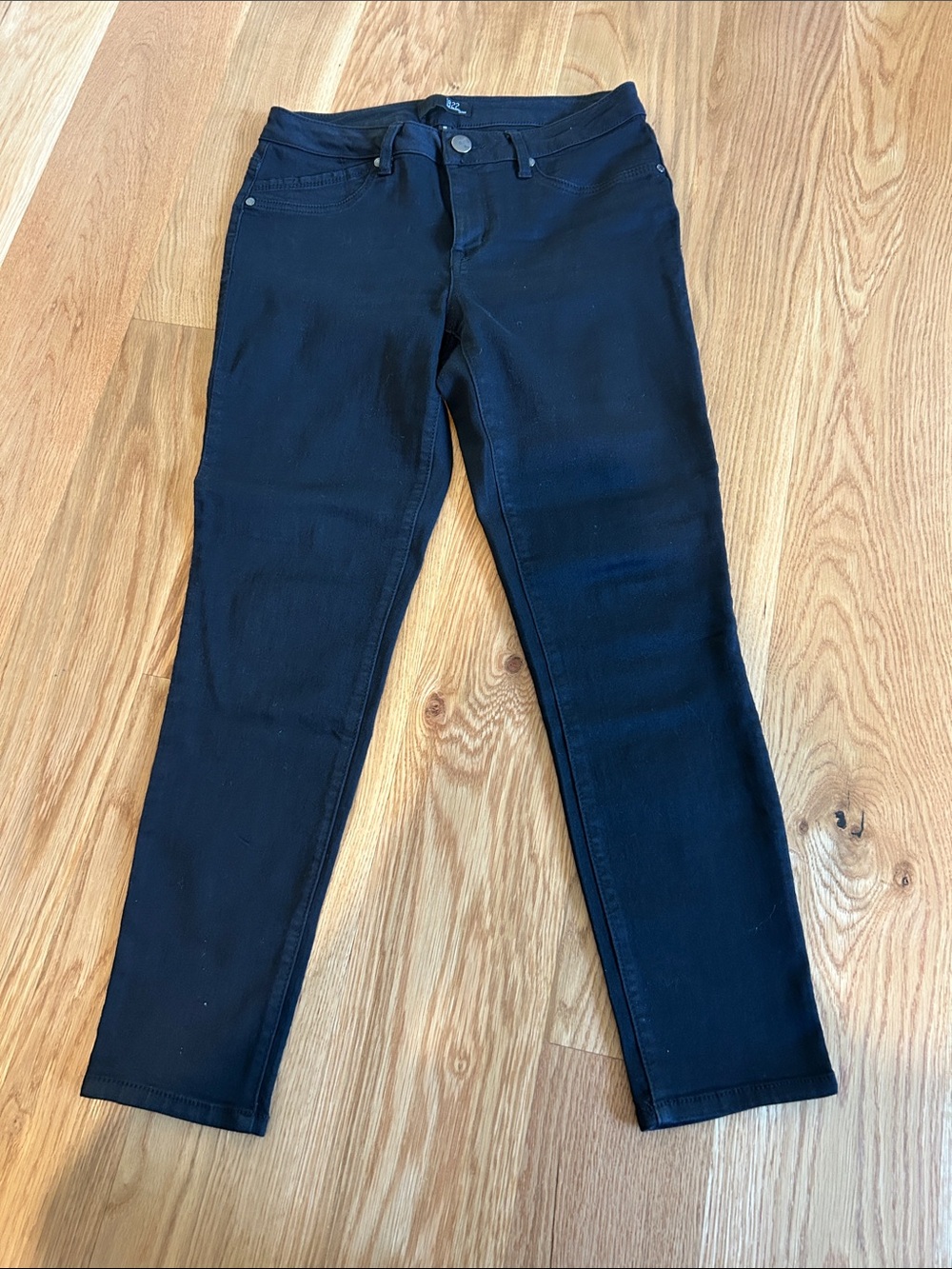 1822 Denim Women's Black Skinny Jeans